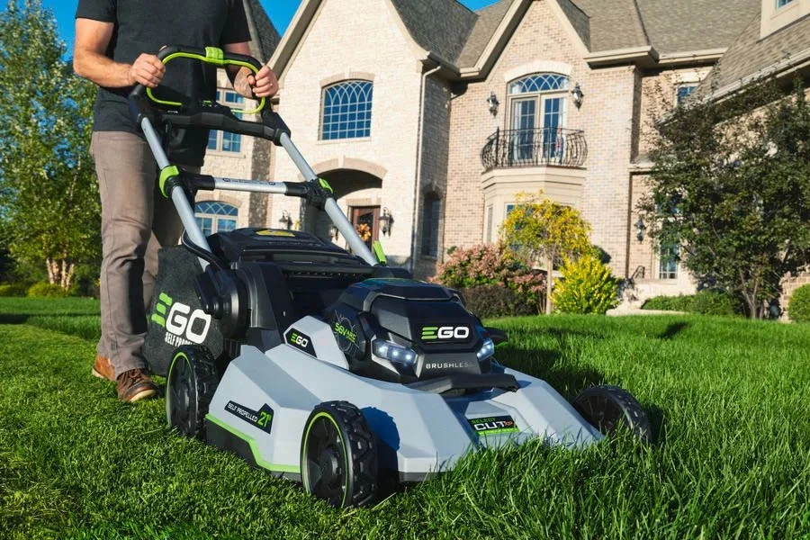 best battery self propelled lawn mower